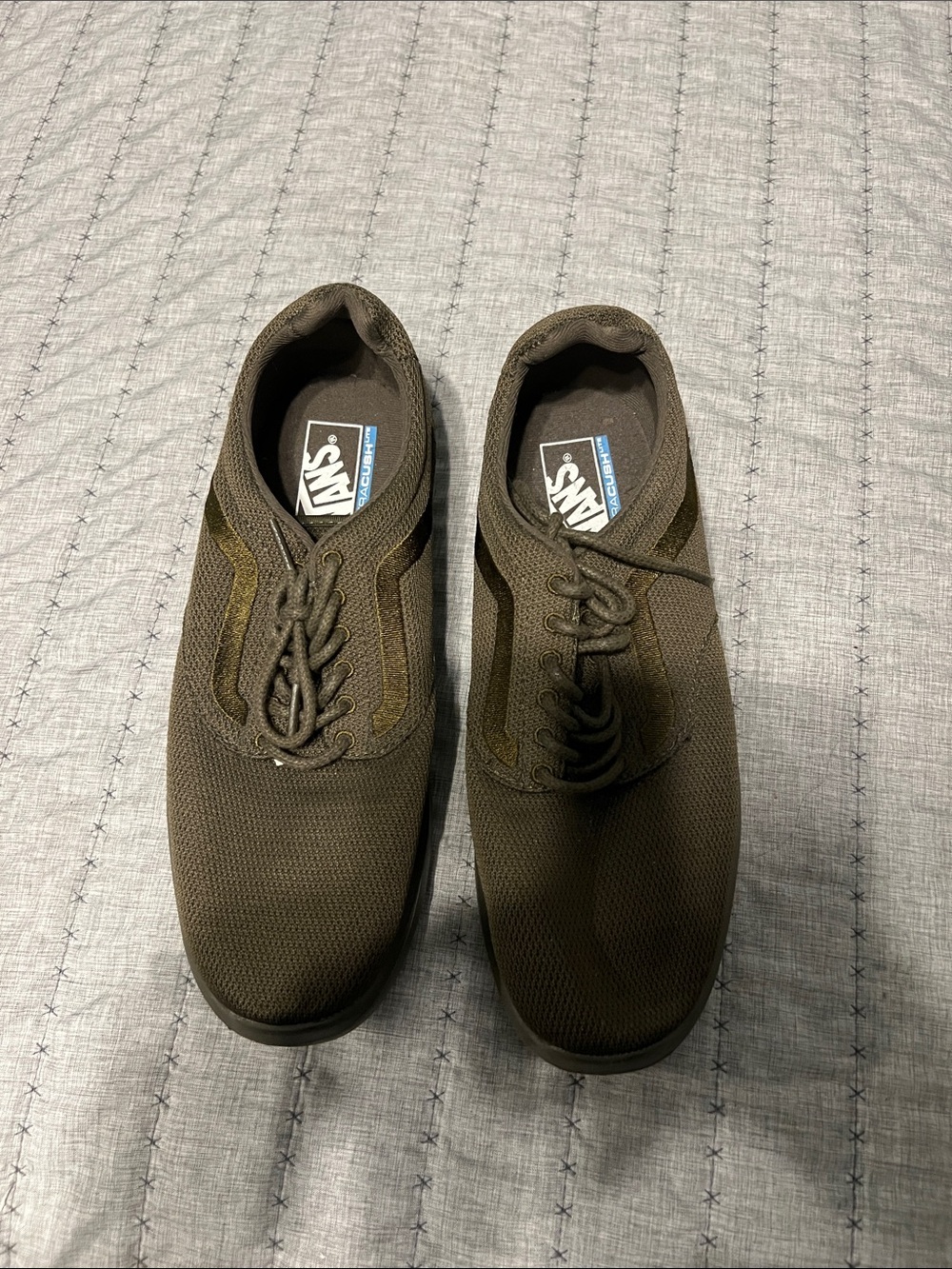 Vans Men’s Olive Green Canvas Low-Top Sneakers
